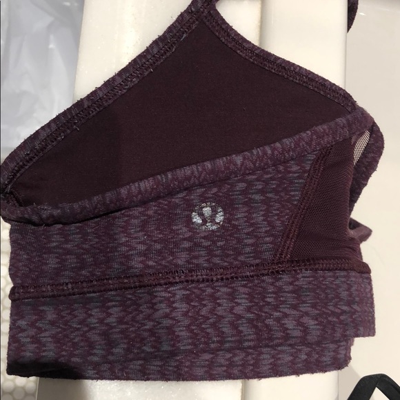 SOLD ON MERCARI!! Lululemon ziggy wee flow y bra - Picture 3 of 4